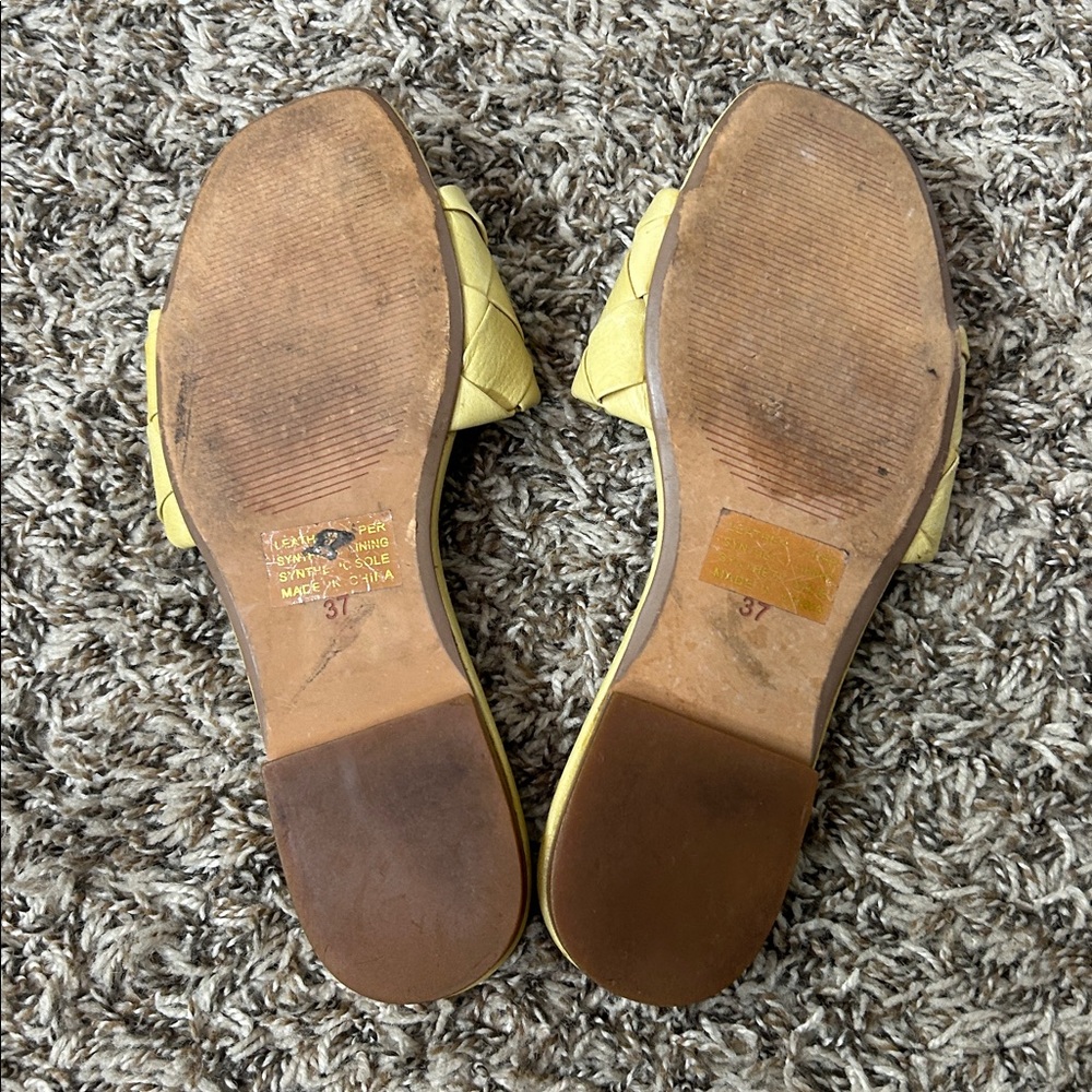 Silent D Anthropologie Ayda Yellow Leather Braided Slide Sandals Sz 37 - Picture 7 of 9